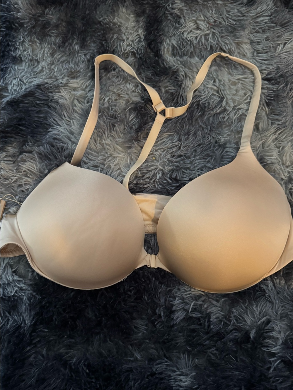 SKIMS Sand Ultimate Push Up Front Closure Bra